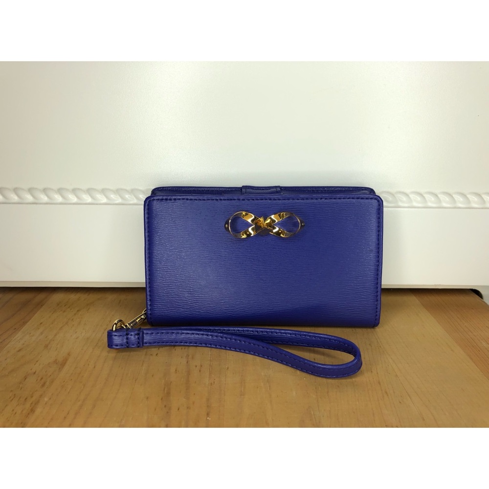 Ted Baker wristlet